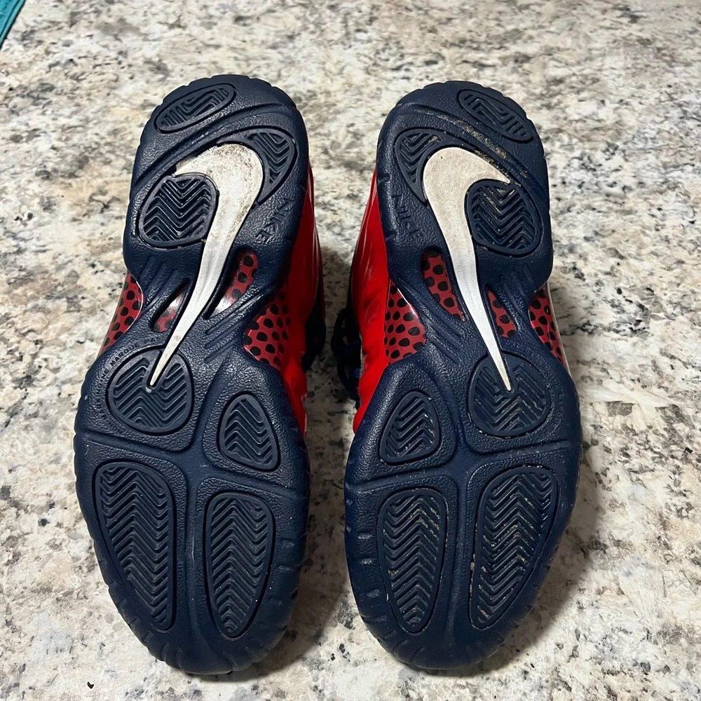 Nike Kids Red and Navy Foamposite-Style Sneakers - Picture 5 of 5